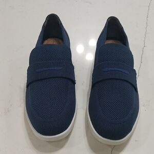 Tommy Bahama Blue and White Slip-On Loafers Sz 9 Without Tag Or Box